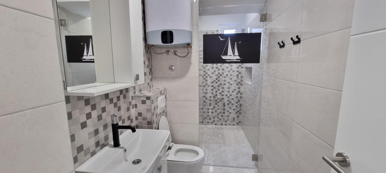 Apartment Tonci Novalja Kültér fotó